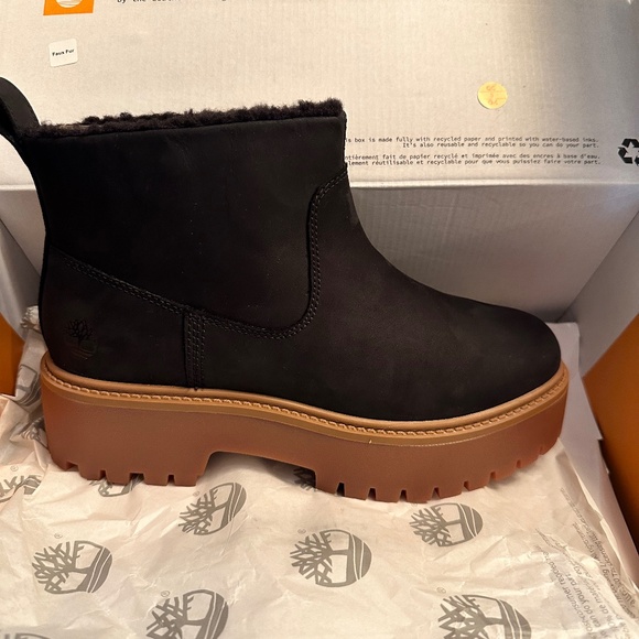 NEW Women’s Timberland Stone Street Mid Warm Lined Boots, size 8 - Picture 1 of 4
